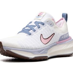 Women's ZOOMX Invincible Run FK 3 - Size 8.5 US - Sail/Soft Pink